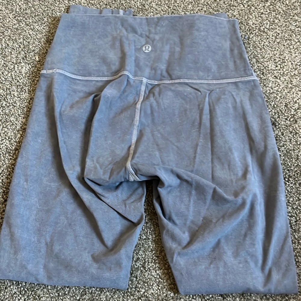 grey lululemon leggings